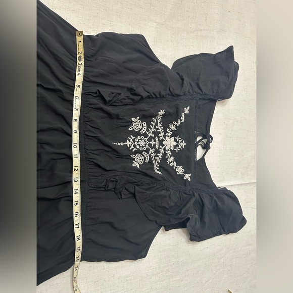 Old Navy Black and White Dress - Picture 7 of 10